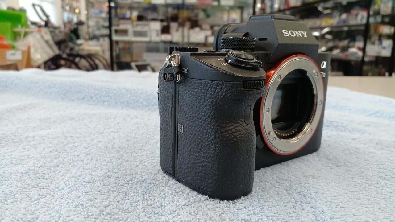 SONY A7 III